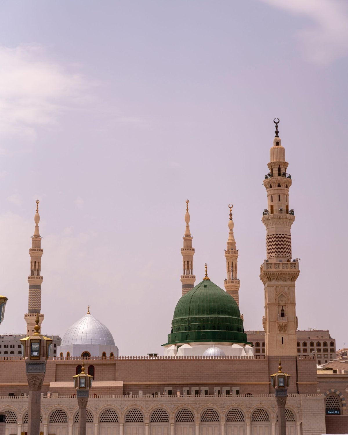 البقيع